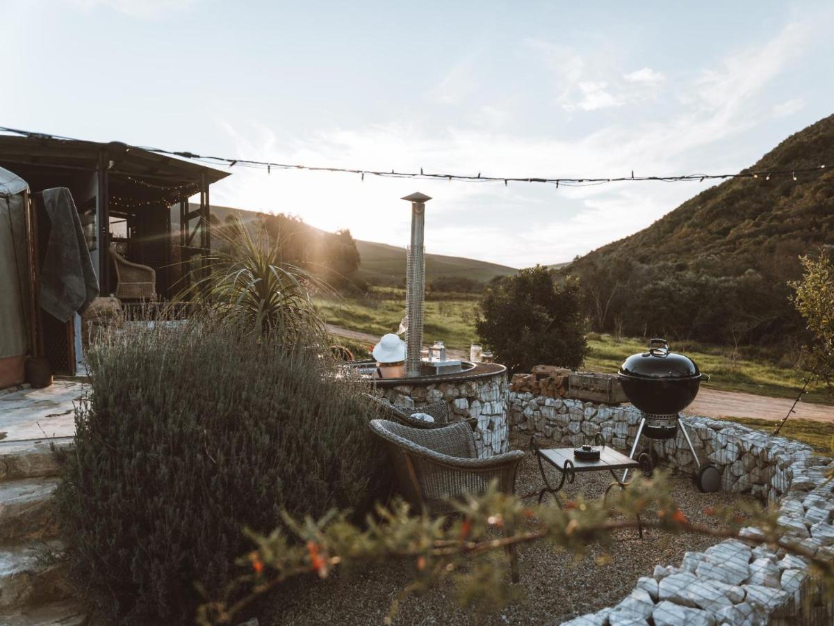 Southern Yurts Botrivier Εξωτερικό φωτογραφία