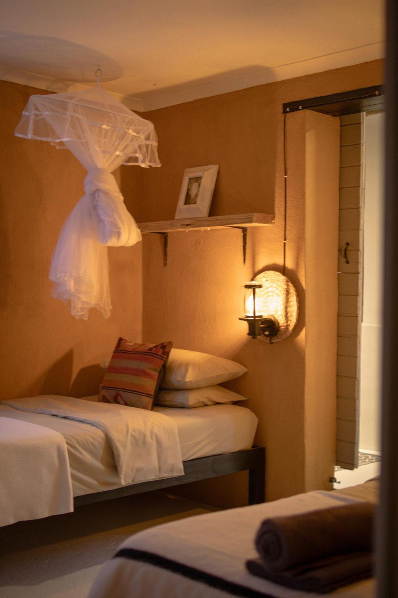 Southern Yurts Botrivier Εξωτερικό φωτογραφία